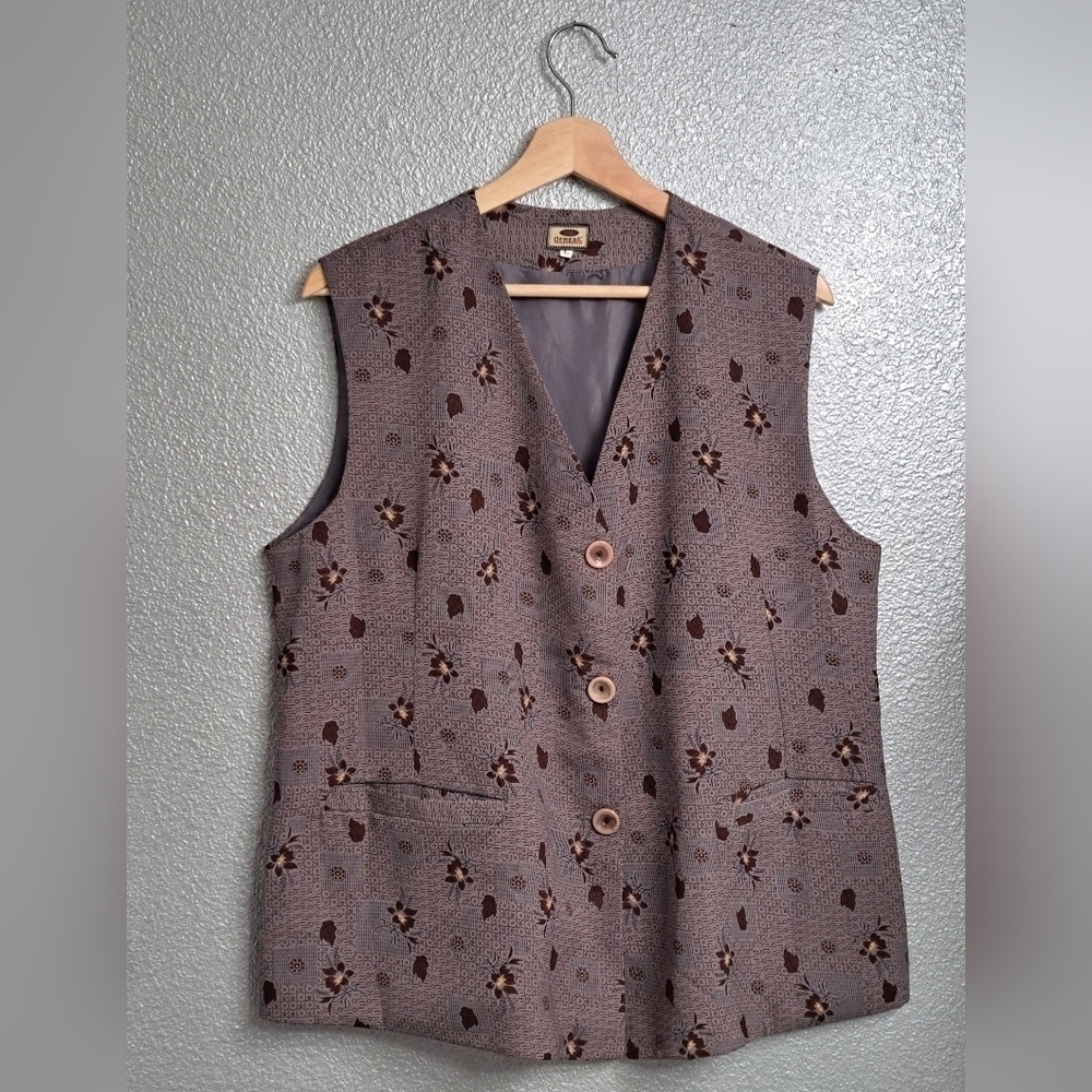 Ofreek Women's Floral Button Down Vest - Picture 6 of 7